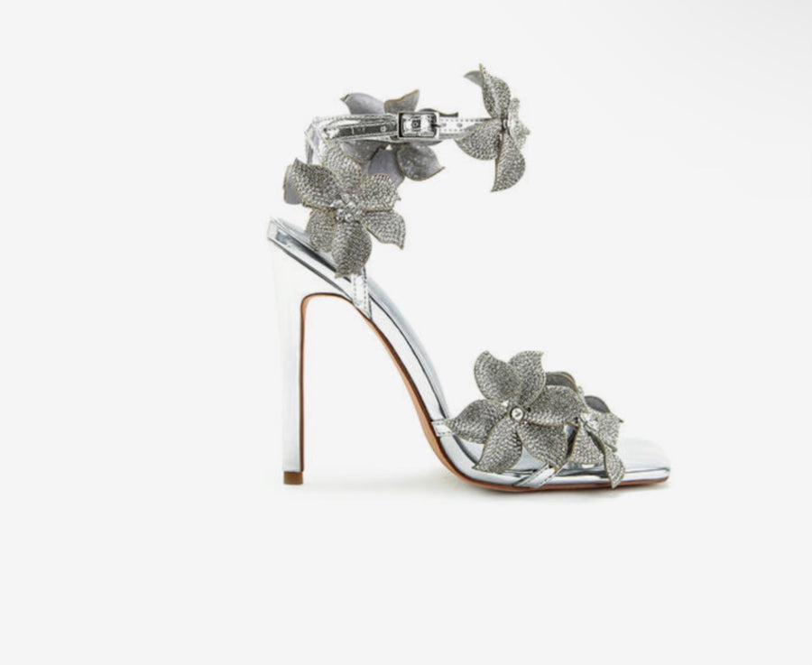 Flower Girl II | Silver Heels