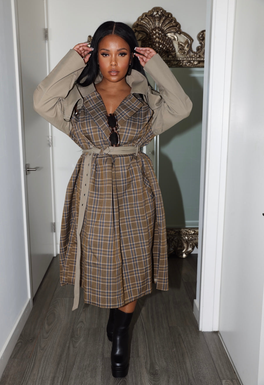 On Watch | Plaid Detail Trench